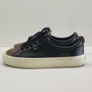 Cariuma Black Pebbled Leather/Dark Khaki Suede Sneakers Size 7